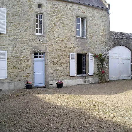 Captivating 5-bed House In * Fontenay-sur-Mer